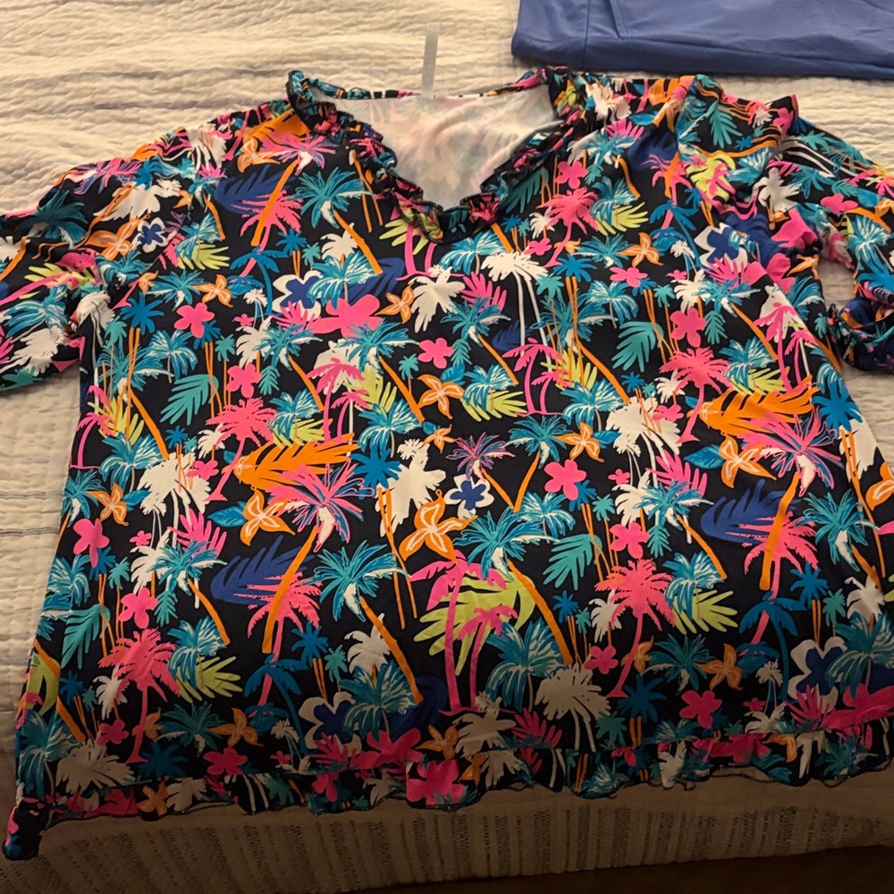 NWT Tropical Print Women's Top and skort, Never worn.